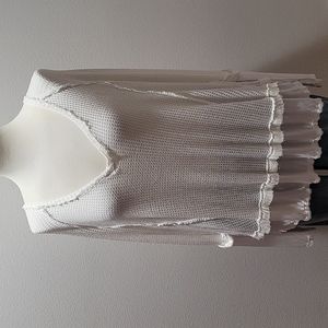 WE THE FREE CASUAL BOHEMIAN FALL LAGENLOOK LONG SLEEVE WHITE TSHIRT VNECK TOP XS